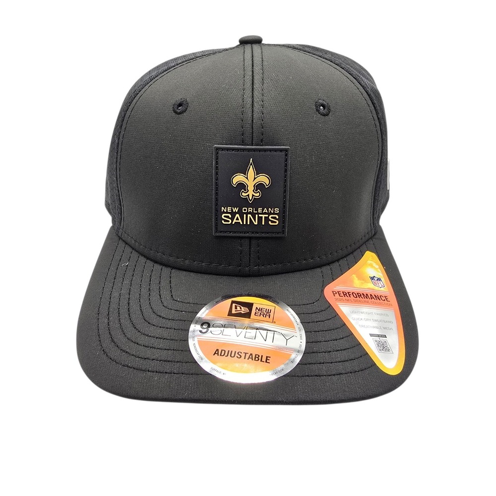 New Era 9SEVENTY New Orleans Saints 2025 NFL Sideline Performance Trucker Hat